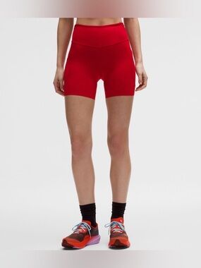 Lululemon Fast and Free High Rise Short 6” Oxford Red Sz 6 NWT